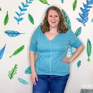 Blue/Green Triblend top with reverse stitching VNeck detail